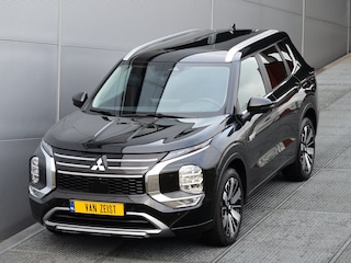 Mitsubishi Outlander PHEV 2.4 FIRST EDITION 4WD | PLUG IN HYBRID | YAMAHA SOUND | 20'' LICHTMETAAL | V2G | FABRIEKSGARANTIE TOT 06-05-2033* | ALL IN RIJKLAARPRIJS