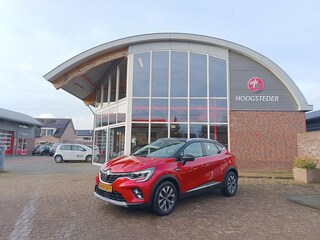 Renault Captur 1.3 TCe 130 Intens, trekhaak, carplay, camera