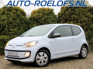 Volkswagen Up 1.0 High up! BlueMotion*Navi*Airco*