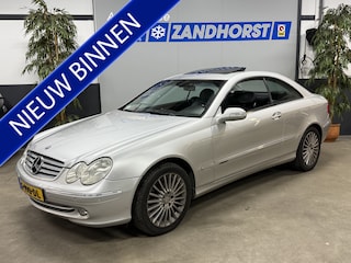 Mercedes-Benz CLK Coupé 240 Elegance // Autom. // Schuifdak // Leer // Carplay