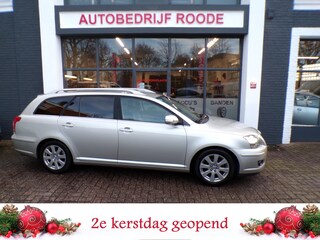 Toyota Avensis Wagon 1.8 VVTi Luna Business NIEUWE  APK,LEDER, CLIMA , TREKHAAK !!!