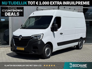 Renault Master T35 2.3 dCi 135 L2H2 Comfort | AIRCO | PARKEER SENSOREN | IMPERIAAL | TREKHAAK |