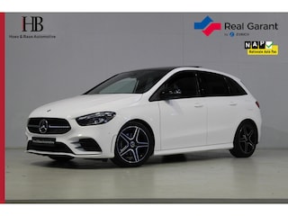 Mercedes-Benz B-klasse 180 AMG/Panodak/Night/Trekhaak/Led/camera