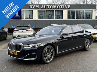 BMW 745Le xDrive High Executive VAN: €57.900,- VOOR: €53.877,- UW EINDEJAARSVOORDEEL: €4.023,- MEGA VOL | INDIVIDUAL | BOWERS&WILKINS | LASER | DRIVING ASS. PROFF.
