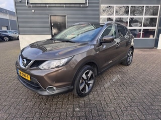 Nissan Qashqai 1.2 N-Connecta. Navigatie, Trekhaak lage km. stand. NL auto