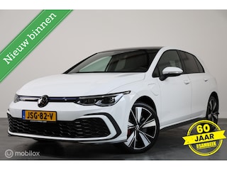 Volkswagen Golf 1.4 GTE-PANO-WINTER-SPORTSTOELEN-CARPLAY-CAMERA