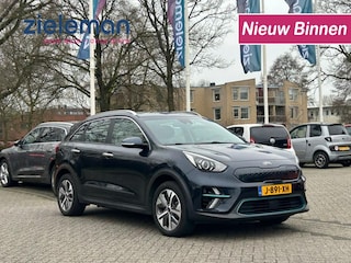 Kia Niro E-Niro DynamicLine 64 kWh - Carplay, Navi, Camera, Cruise, Stoelverw.