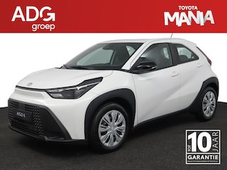 Toyota Aygo Hybrid 115 play | Adaptive Cruise Control | Achteruitrijcamera | Airco | Apple Carplay | Android Auto |