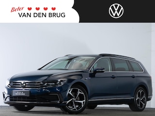 Volkswagen Passat GTE 1.4 TSI 218 PK DSG PHEV Business | LED Matrix IQ | Navigatie Pro | Trekhaak | Travel Assist | Achteruitrijcamera |