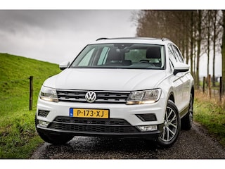 Volkswagen Tiguan 1.4 TSI ACT Comfortline|Leder|Pano|Camera
