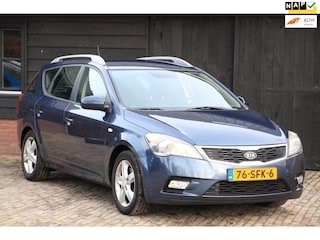 Kia Ceed Cee'd Sporty Wagon 1.4 CVVT Navigator Plus Pack Navigatie/Camera/Airco/Trekhaak