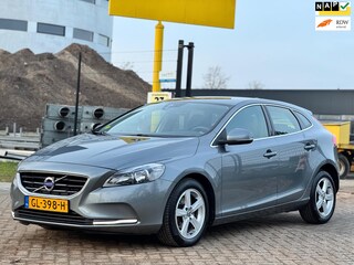 Volvo V40 2.0 D2 R-Design Business