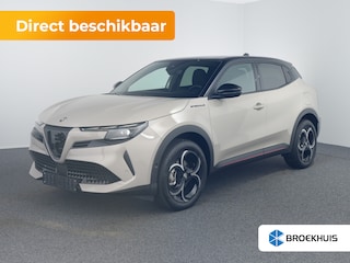 Alfa Romeo Junior Ibrida Speciale Automaat