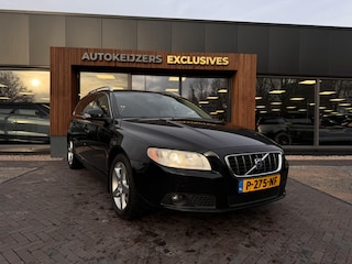 Volvo V70 3.2 Momentum youngtimer Leer Navi Memory