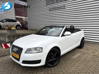 Audi A3 1.6 Ambition Distr Riem VV Carplay Stoelverwarming Airco DAB PDC