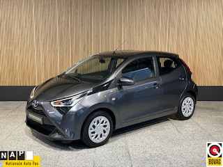 Toyota Aygo 1.0 VVT-i x-play