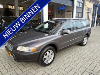 Volvo XC70 2.5 T Momentum AUT./LEDER/CRUISE/TOPSTAAT