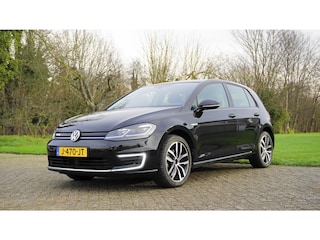 Volkswagen Golf E-DITION digitaal dachboard camera warmtepomp