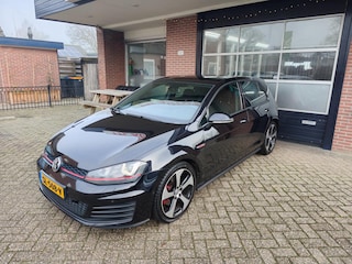 Volkswagen Golf 2.0 TSI GTI, Automaat, Led, Xenon, PDC, Navi, Bluetooth, PDC, Keyless, NAP
