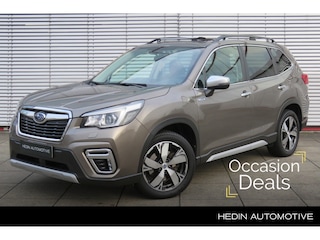 Subaru Forester 2.0i e-BOXER First Edition | Trekhaak | Dealeronderhouden & 8 jaar garantie | All Season banden | Panoramadak | Alarm