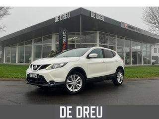 Nissan Qashqai 1.2 Connect Edition | PANORAMA | TREKHAAK | CAMERA | KEYLESS |