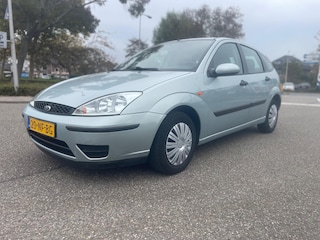 Ford Focus 1.6-16V Cool Edition / automaat / airco / elek.reman / deurvergrendeling / nap……