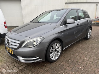 Mercedes-Benz B-klasse 180 Ambition