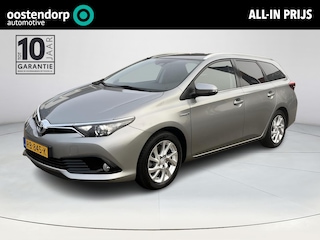 Toyota Auris Touring Sports 1.8 Hybrid Dynamic | Navigatie | Panoramadak | Bluetooth | Parkeercamera | Cruise control |