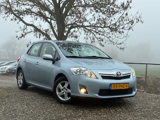 Toyota Auris 1.8 Full Hybrid Aspiration | Cruise + Clima nu €5.975,-!!!
