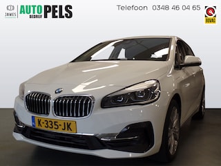 BMW 2-serie Tourer 225xe iPerformance eDrive Edition Navigatie, Clima controle, Cruise controle, Elek stoelen, Stoelverwarming, Head up display, Lederen bekleding, Pdc V/A, Xenon, Lm velgen 18'', Full options, Nederlandse auto!! Bovag afleverpakket 695,-