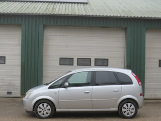 Opel Meriva 1.6-16V Cosmo