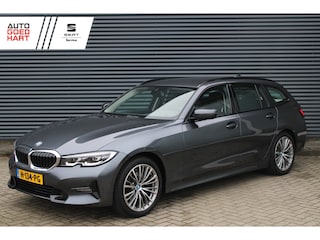 BMW 3-serie Touring 320i High Executive Vol-Leder Sportstoelen NAP
