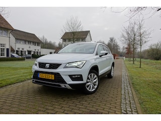 Seat Ateca 1.0 EcoTSI Style Business Intense | Trekhaak uitklapbaar | Full LED | 360° Camera | CarPlay |