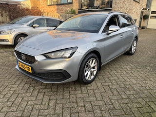 Seat Leon Sportstourer 1.5 eTSI Style BnsIn Standkachel/Stuurwielverwarmig/Apple carpla