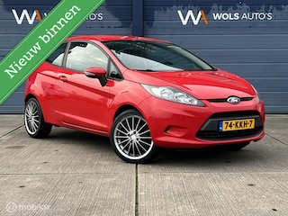 Ford Fiesta 1.25 Limited / APK 01-2027 / AIRCO / 17 INCH!
