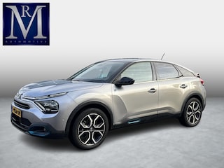 Citroën C4 Shine 50 kWh SOH 98% 3-FASE LADER | VAN: €19.900 VOOR: €17.877- UW EINDEJAARSVOORDEEL: €2.023| stuur + stoel verwarming | trekhaak | head-up display | Camera | keyles start & go | dodehoek | Rijklaar geleverd met 12 maanden BOVAG-garantie