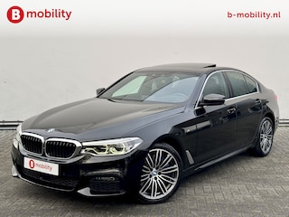 BMW 540i xDrive High Executive Schuif/Kanteldak Trekhaak | Driving Assistant Plus | Head-Up Display | Parking Assistant Plus | Stuur/Stoel+Achterbankverwarming | Comfortstoelen