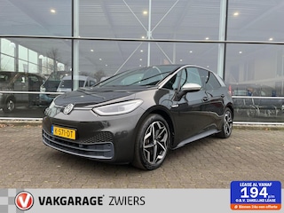 Volkswagen ID.3 First Plus 58 kWh Trekhaak Camera SOH 88%.