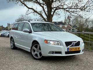 Volvo V70 2.5T Summum | R-Design + Clima + Cruise + Leder nu € 11.975,-!!!