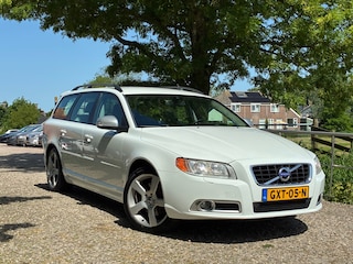 Volvo V70 2.5T Summum | R-Design + Clima + Cruise + Leder nu € 11.975,-!!!