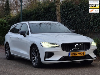 Volvo V60 2.0 T6 Plug-in hybrid AWD Plus Dark 388PK KRISTAL Full Optie! NIEUW STAAT Fabrieksgarantie