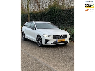 Volvo V60 2.0 T6 Plug-in hybrid AWD Plus Dark 388PK KRISTAL Full Optie! NIEUW STAAT Fabrieksgarantie