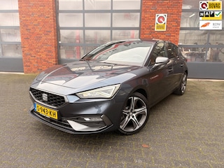 Seat Leon 1.5 eTSI DSG FR Business Intense|Camera|Alcantara|Apple CarPlay