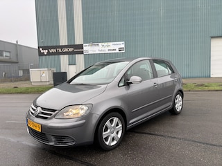 Volkswagen Golf Plus 1.4 TSI Comfortline 6-Bak 160 PK. Mooie en goed onderhouden auto van de tweede eigenaar !!!