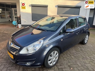 Opel Corsa 1.4-16V Enjoy Vol automaat/airco/trekhaak