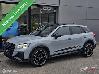 Audi Q2 35 TFSI Edition one S-line Panorama/Keyless/Matrix
