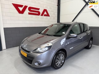 Renault Clio 1.5 dCi Parisienne|Cruise|Trekhaak|Airco|4-seizoen|5 deurs|nieuwe distributieriem!