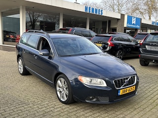 Volvo V70 2.5T 231pk Aut6 Momentum Xenon Bluetooth