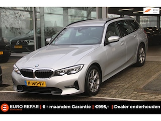 BMW 3-serie Touring 318i Executive Edition DEALER OND. TREKHAAK NL-AUTO NAP!