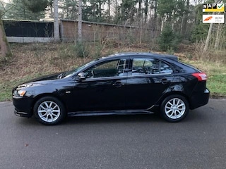 Mitsubishi Lancer Sportback 1.6 Limited Edition